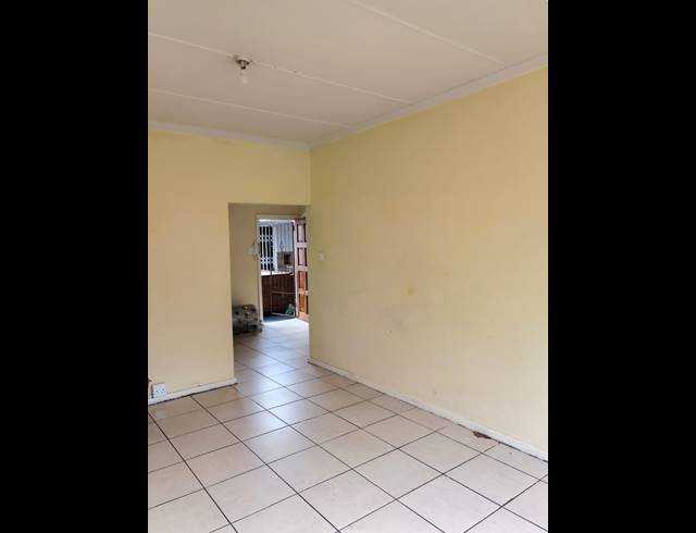 1 BEDROOM APARTMENT TO LET IN GLENWOOD